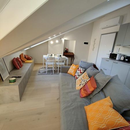 Mansarda Luxury: Lagrange Centro Lägenhet Turin Exteriör bild