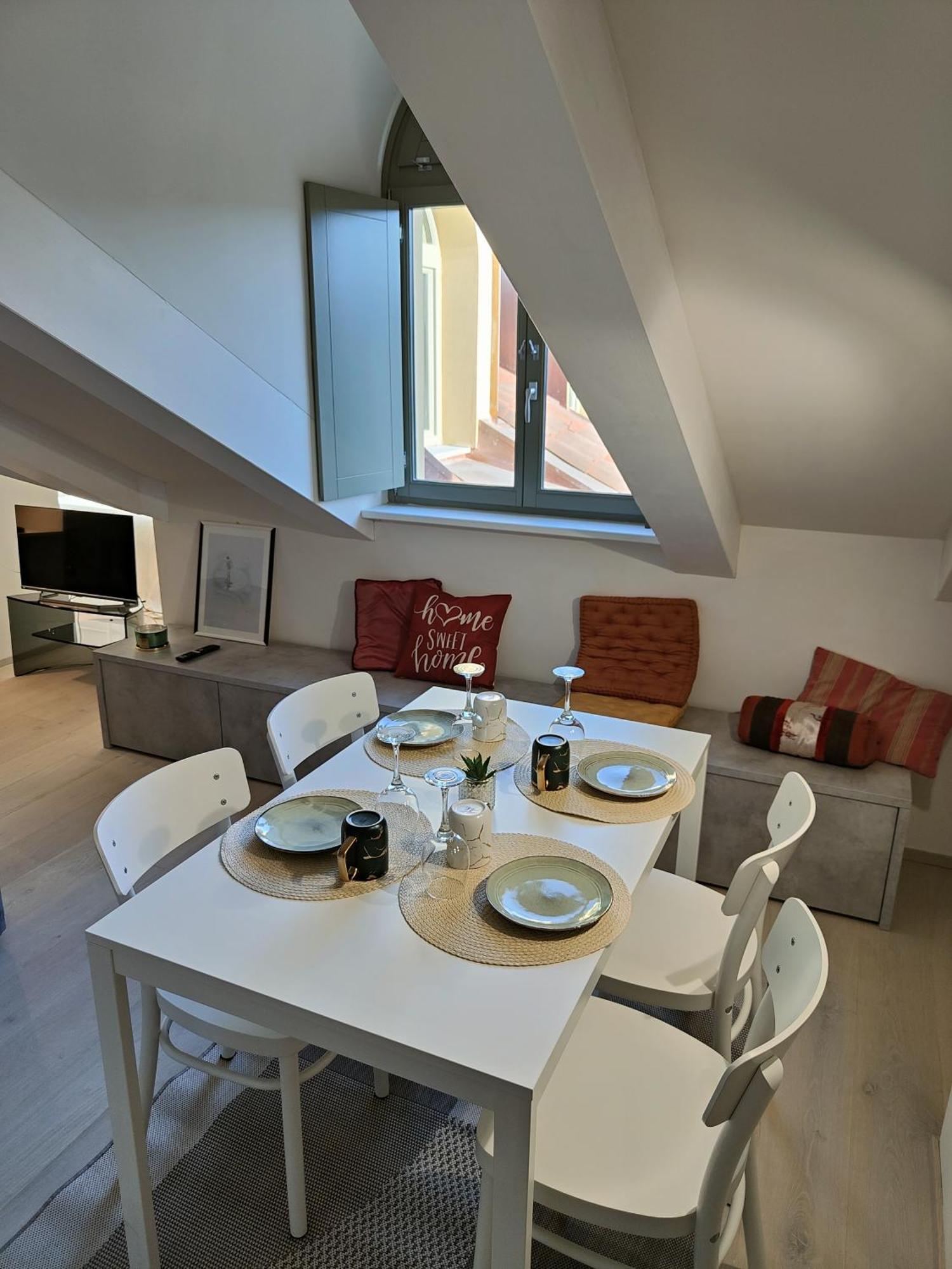 Mansarda Luxury: Lagrange Centro Lägenhet Turin Exteriör bild